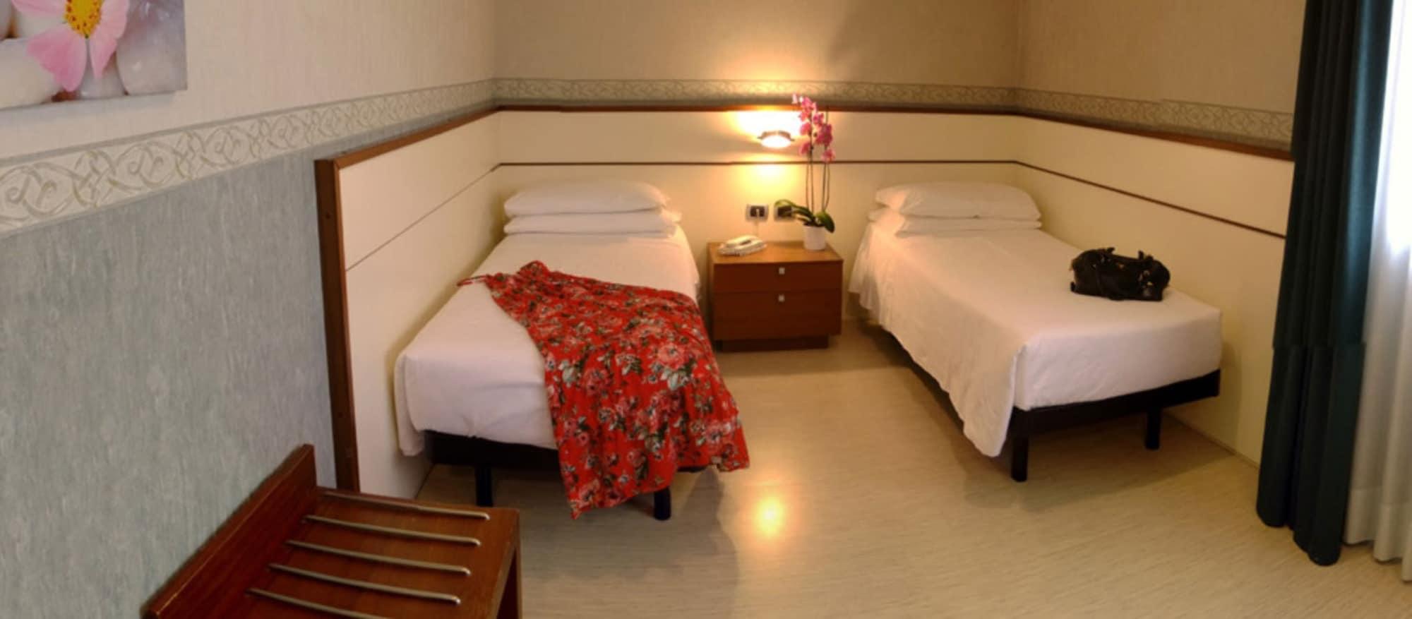 Hotel Ambra Quarto dʼAltino Extérieur photo