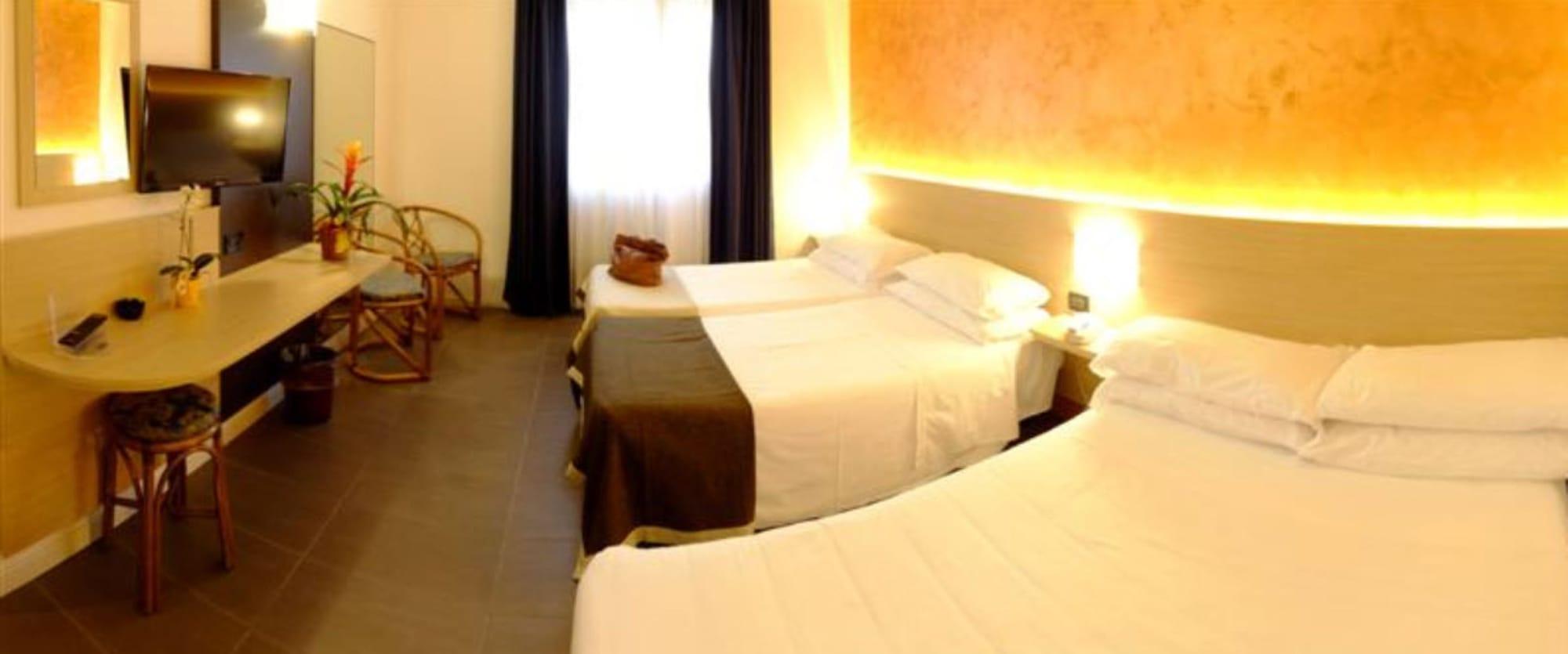 Hotel Ambra Quarto dʼAltino Extérieur photo